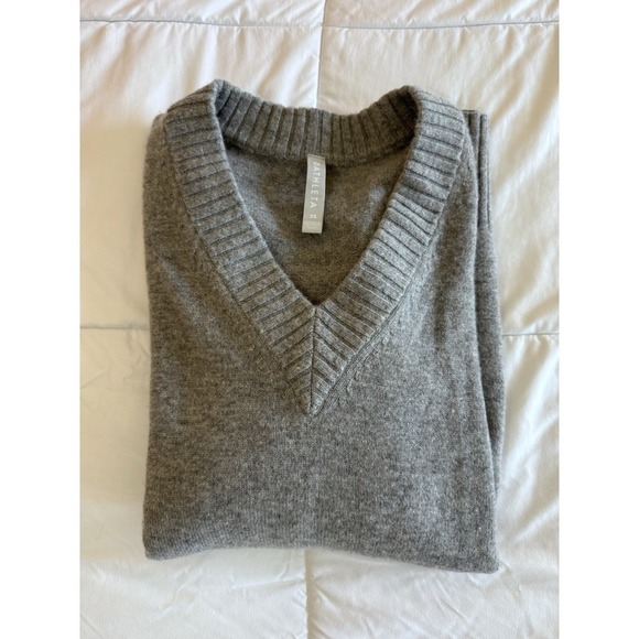 Athleta Vital Sweater Womens Oversized XS Gray Knit V Neck Soft Sweater EUC - Picture 7 of 8